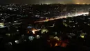 Melansir Aljazeera dikutip Senin (1/1/2024), warta Palestina yang terlantar kini berada di kamp sementara di Muwasi. Kamp Muwasi merupakan zona aman. (AP Photo/Fatima Shbair)