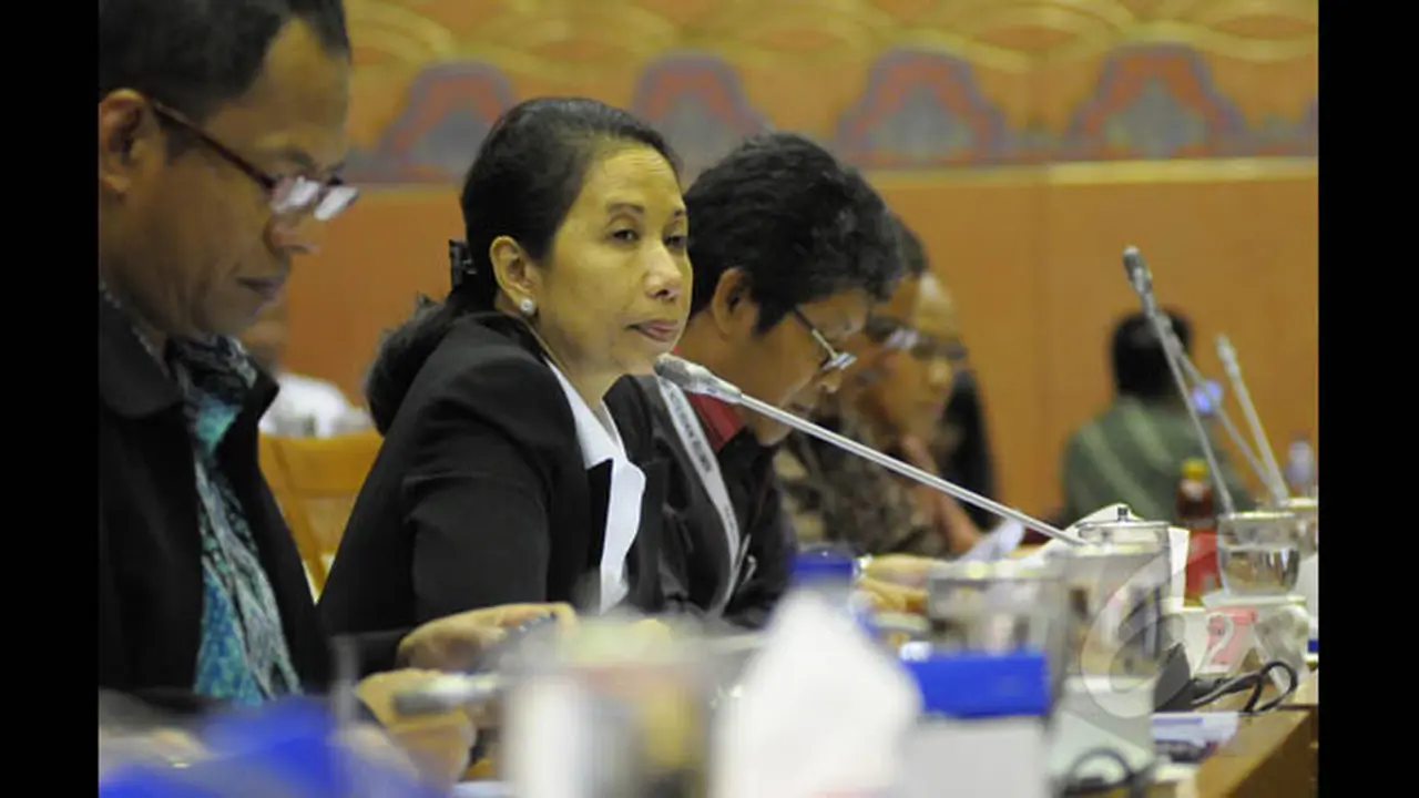 Komisi VI DPR RI dan Menteri BUMN Gelar Rapat Kerja