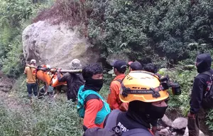 2 Pendaki Tewas di Gunung Piramid Berhasil Dievakuasi