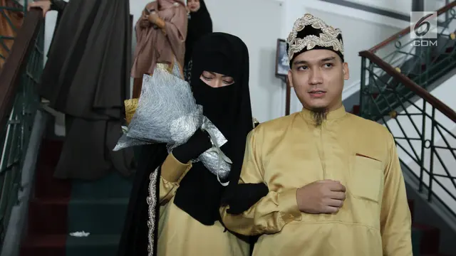 Tiga Bulan Taaruf, Egi John Resmi Nikahi Kamila Yasmin