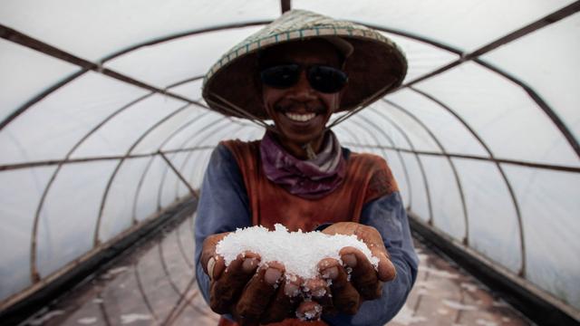 Pemanfaatan Metode Tunel untuk Peningkatan Produksi Garam yang Bebas Debu dan Air Hujan