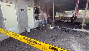Duduk Perkara Warung Mi Babi di Sukoharjo Dibakar