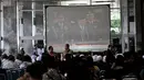 Di luar ruang sidang Paripurna terlihat disediakan layar besar yang dipasang layaknya layar tancap untuk melihat pidato Kenegaraan Presiden Susilo Bambang Yudhoyono, Jakarta, Jumat (15/8/14). (Liputan6.com/Johan Tallo) 