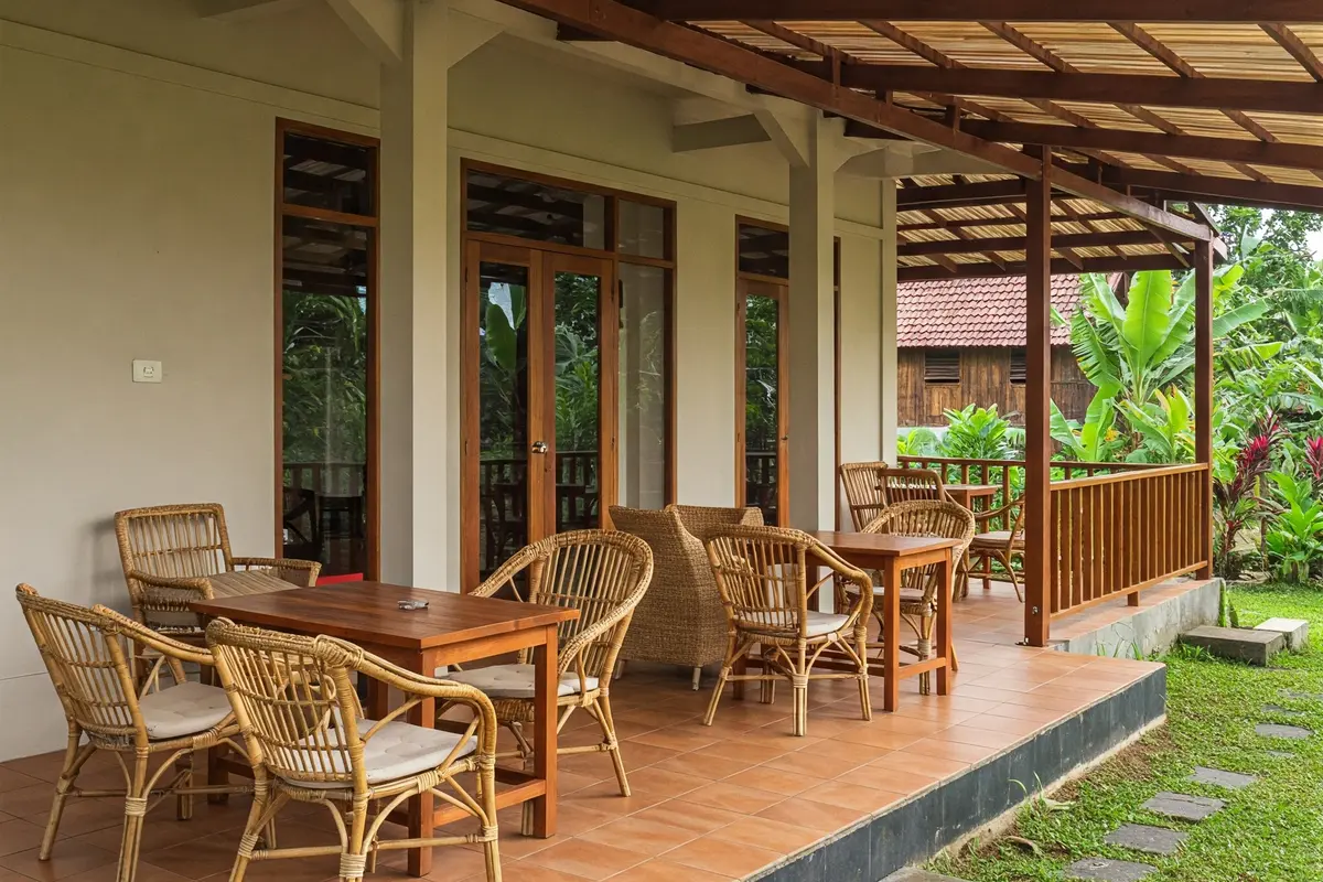 6 Rumah Bagus Sederhana Tapi Terkesan Mewah di Kampung, Tren Desain 2025