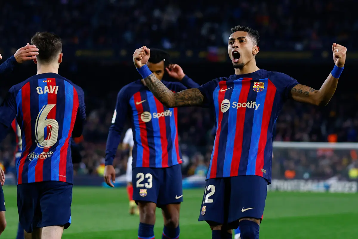 Foto: Barcelona Kokoh Dipuncak Klasemen, Real Madrid Terseok