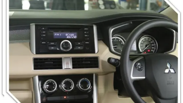 Interior Xpander Ultimate (Mitsubishi)