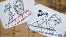Poster Capres AS Donald Trump dan Hillary Clinton berada di meja J.S. Burgers Cafe, Tokyo, Jepang, (7/10). (REUTERS/Megumi Lim)
