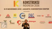 Presiden Jokowi memberikan sambutan dalam pembukaan acara Indonesia Infrastructure Week (IIW) di Jakarta Convention Center, Rabu (9/11). IIW yang kembali digelar tahun ini berlangsung dari 9-11 November 2016. (Liputan6.com/Faizal Fanani)