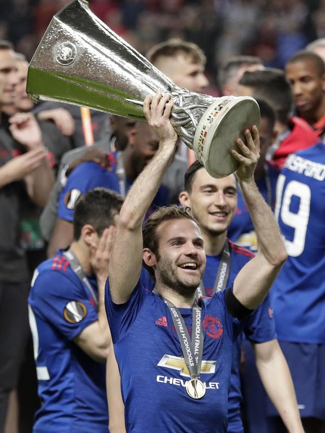 Luapan Kegembiraan Pemain MU Usai Juara Liga Europa