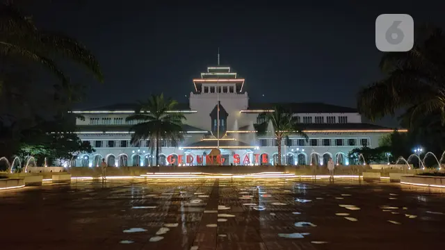 Gedung Sate, salah satu gedung ikonik di Jawa Barat