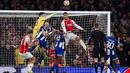 Bermain di leg kedua babak 16 besar Liga Champions 2023/2024, Arsenal berhasil merubah agregat gol menjadi 1-1. (Adrian DENNIS/AFP)