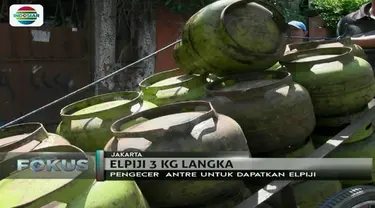 Kelangkaan gas elpiji 3 kilogram terjadi di sejumlah wilayah di Jakarta. Bagaimana warga menyikapinya?