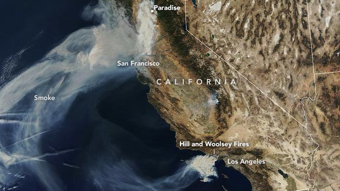 Foto satelit kebakaran di California yang diambil pada 9 Oktober 2018  (NASA Earth Observatory image by Joshua Stevens, using Landsat data from USGS)