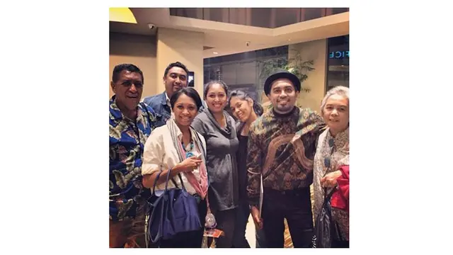 Ungkap Pesan Rindu, Ini 7 Kenangan Adik Perempuan dengan Glenn Fredly