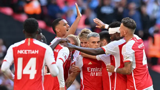 Leandro Trossard - Arsenal - Community Shield