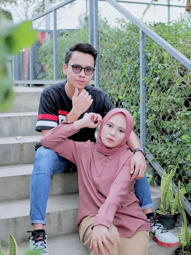 7 Potret Terbaru Anisa Rahman, Eks Backing Vokal Sabyan Gambus