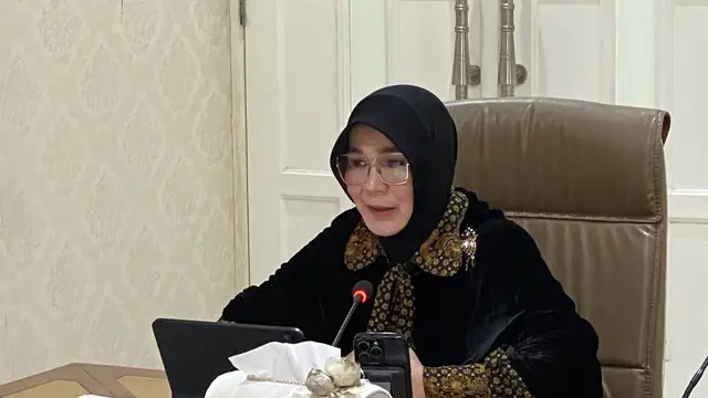 Wali Kota Banda Aceh Illiza Sa’aduddin Djamal saat ditemui di kantornya, di Banda Aceh, Rabu (25/2/2026). (Liputan6.com/Christian )