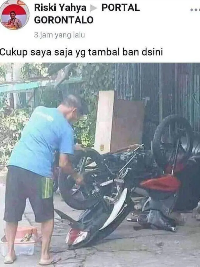 8 Potret Nyeleneh Tukang Tambal Ban saat Kerja Ini Bikin Tepuk Jidat