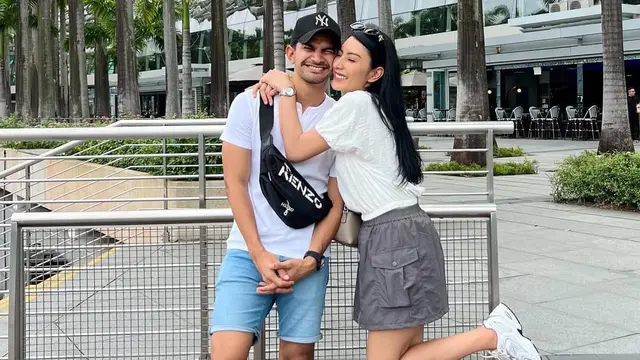 Potret Mesra Tyas Mirasih dan Tengku Tezi. (instagram/tyasmirasih/tengkutezi)