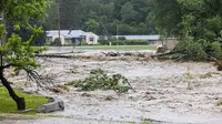 Penampakan banjir di Windham, Vermont, Amerika Serikat, pada Senin (10/7/2023). (Dok. AFP)