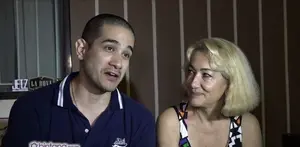 Okan Kornelius mendapatkan anugerah terbesar di tahun 2015 ini. Meskipun sang mama tidak merayakan Hari Raya Natal. Bagi Okan, mama adalah kado Natal terindah selama hidupnya.