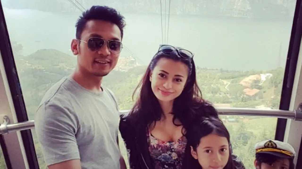 [Bintang] Angie Virgin dan Habibi Syaaf