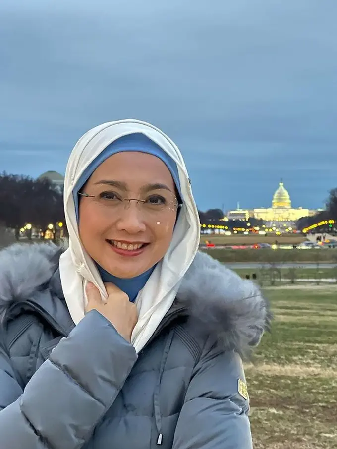 [Fimela] Desy Ratnasari