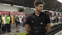 Perkenalkan! Guilherme, Petugas Penjaga Kereta Terganteng