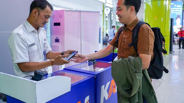 Diskon Tarif Nataru Resmi Berlaku, Tiket Pesawat hingga Kereta Api Turun Harga