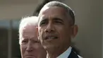 Presiden AS Barack Obama memberikan pidato kemenangan Donald Trump pada Pilpres AS di Gedung Putih, Washington, DC (9/11). Dalam pidatonya Obama berharap Trump  dapat sukses mempersatukan dan memimpin negeri AS. (AFP PHOTO/NICHOLAS KAMM)