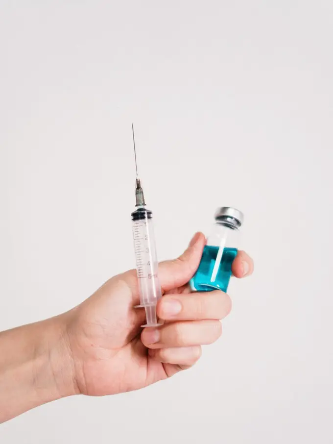 Alasan Vaksin Booster Covid-19 Hanya Diberikan Setengah Dosis, Ini Kata Vaksinolog