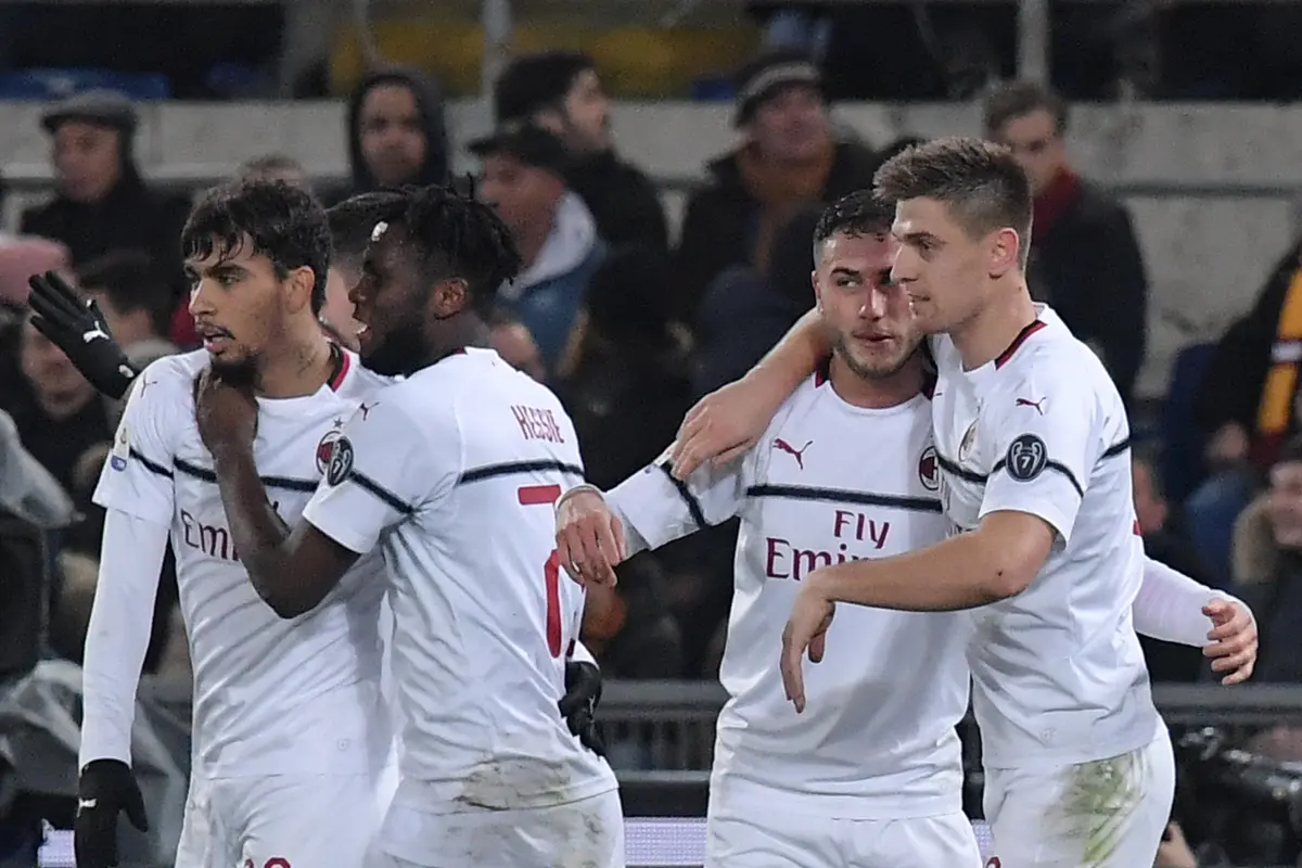 Imbang di Markas AS Roma, AC Milan Pangkas Poin dengan Inter Milan