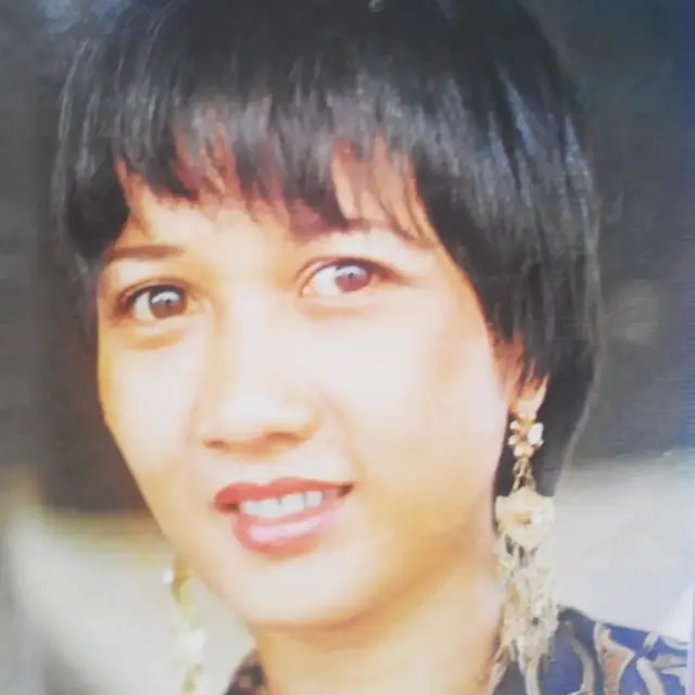 7 Transformasi Aktris Senior Yati Surachman, Pindah Agama Usai Lihat Pohon Natal