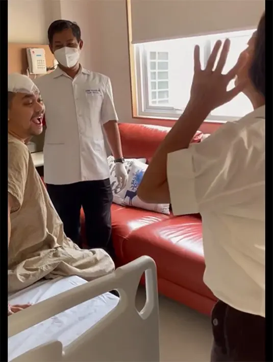 [Instagram/indybarends]