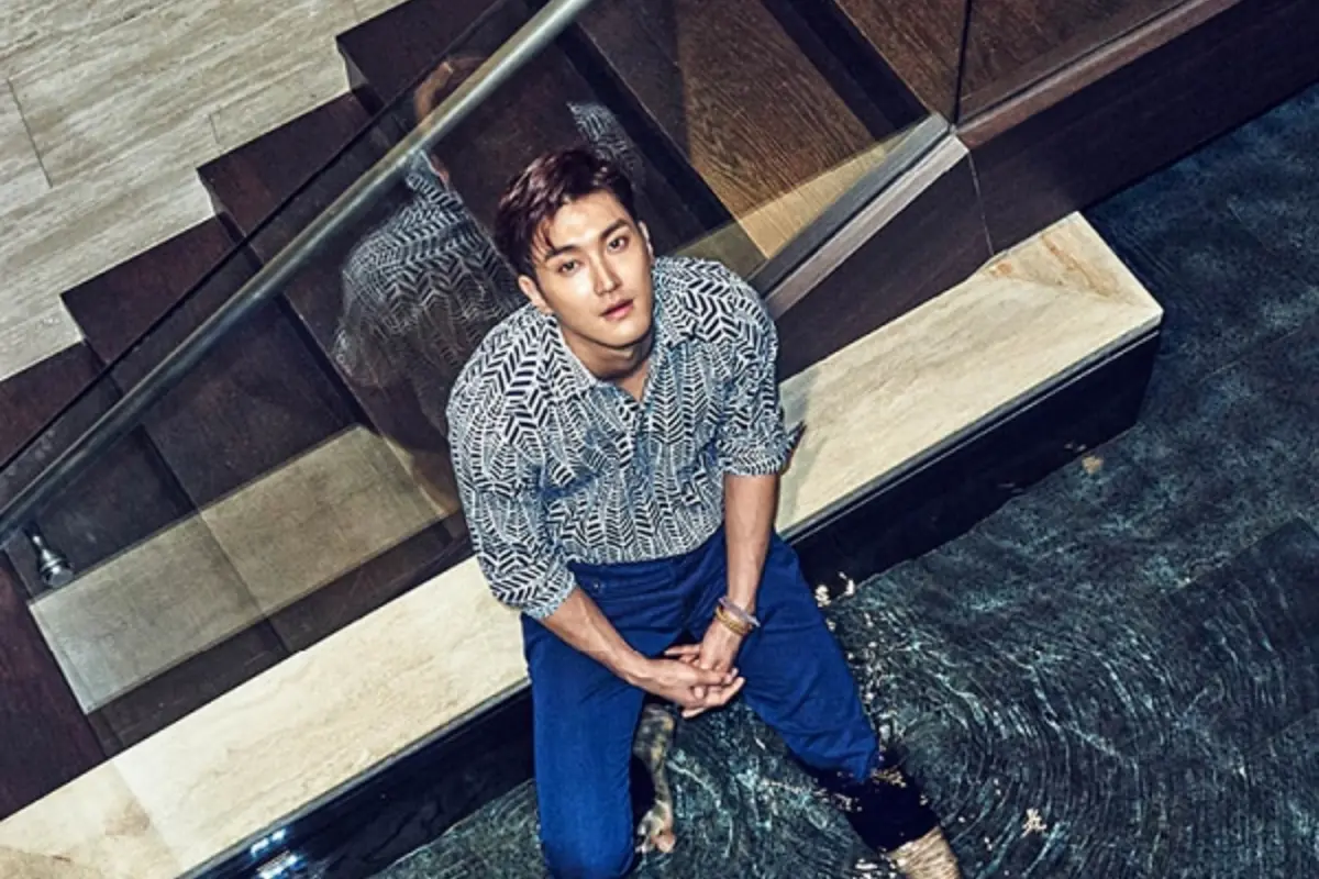 Siwon Super Junior Akui Harus Bisa Jaga Imej di Depan Publik