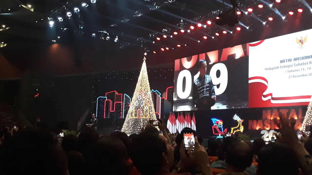 Presiden Jokowi menghadiri perayaan natal