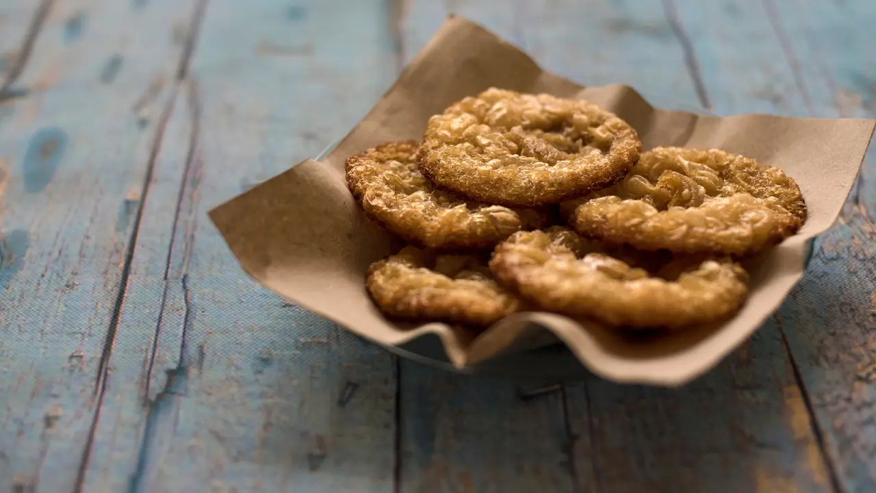Kue Cucur