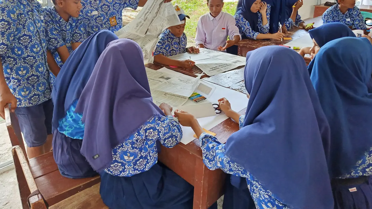 Semangat Anak-Anak Korban Gempa Donggala Gambarkan Cita-Cita