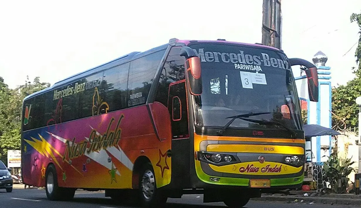 New Armada Super Bus.