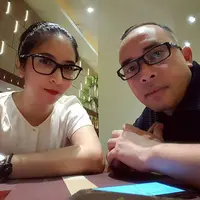 Novita Angie dan Sapto Haryo Rajasa. (Instagram @novitaangie)