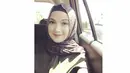 Wajah mungil Andhara Early makin memesona dengan hijab yang digunakannya ini. Apalagi ia tidak menggunakan makeup yang berlebihan. (Instagram/andharaearly)