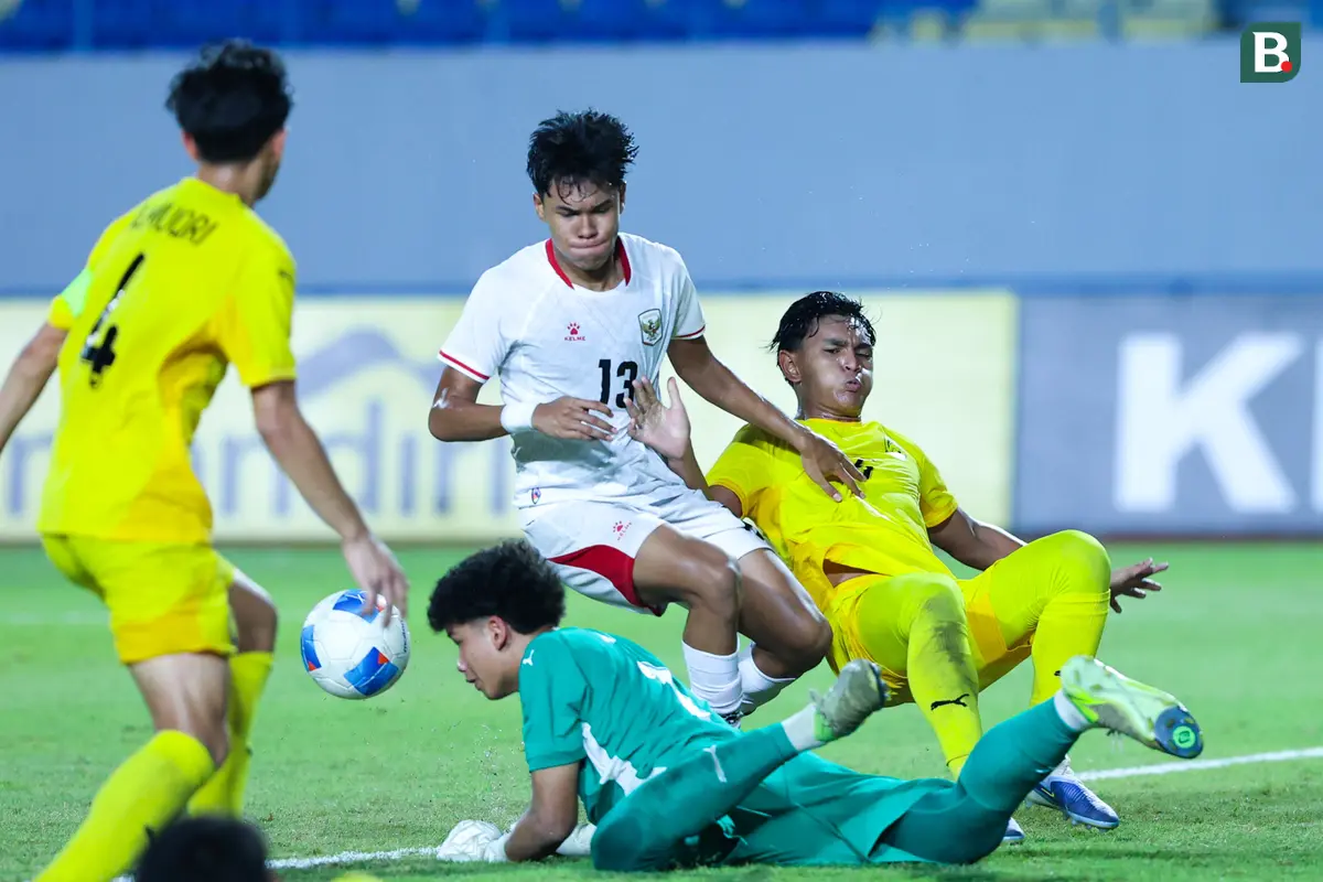 Foto: Disiplin dan Tak Kenal Kompromi, Timnas Indonesia U-17 Kesulitan Tembus Benteng Pertahanan Malaysia