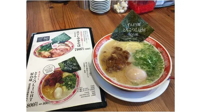 7 Potret Makanan di Buku Menu Vs Realita Ini Sesuai Ekspektasi, Tak Bikin Kecewa