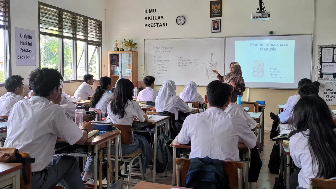 Anak SMA Belajar