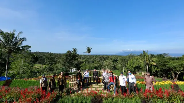 Musyawarah Pelaku Pariwisata, Bupati Anas Paparkan Paradigma Baru Wisata New Normal 