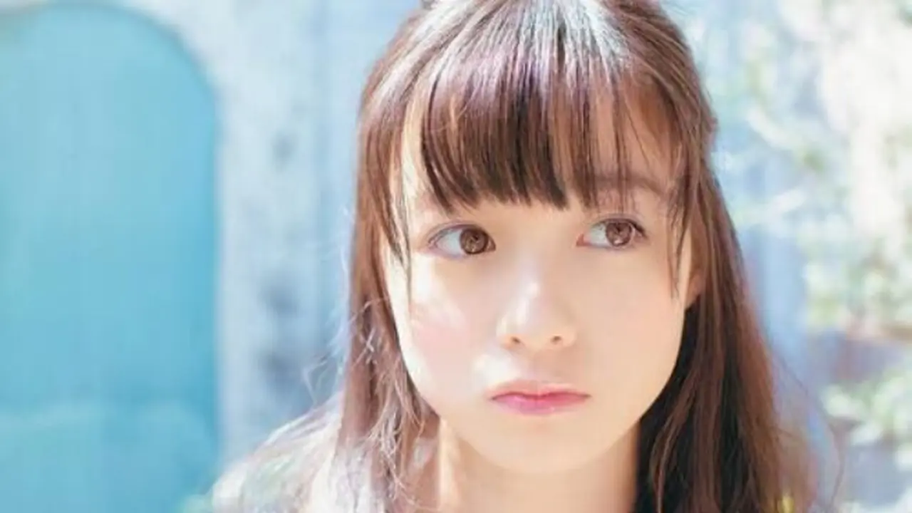 Mengintip Aktris Belia Kanna Hashimoto Main Film Laga