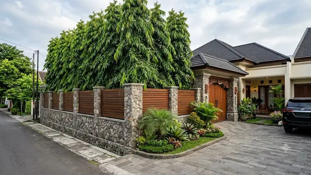Inspirasi Pagar Rumah dengan Glodokan Tiang dan Batu Alam/AI Generated