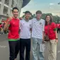 Pasangan Artis Tanah Air Kompak Kenakan Jersey Timnas. [@dagnesia]