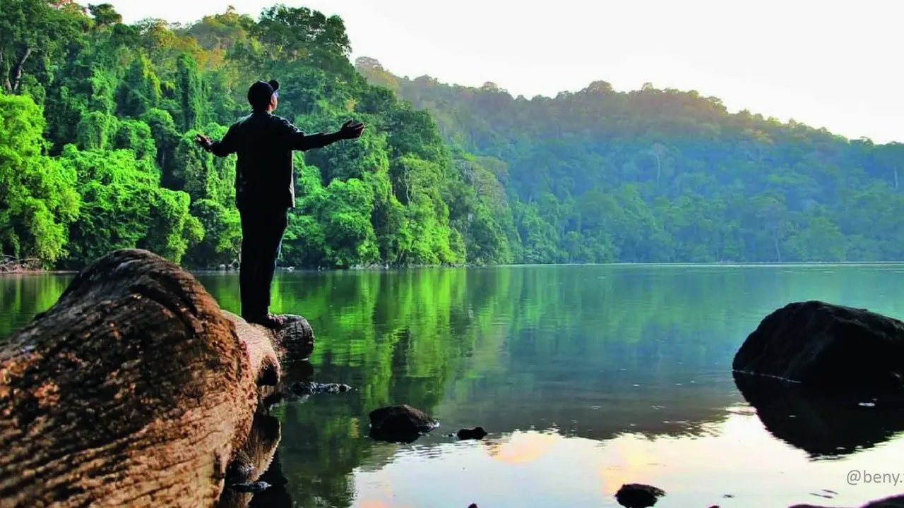 Danau Kastoba Gresik. (Liputan6.com/ ist)
