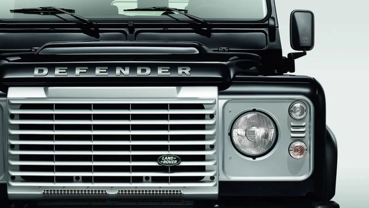 Land Rover Tergiur Buat Defender Versi Murah